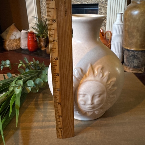 OPALHOUSE Ceramic Vase. 8.5 inches tall x 5 inches wide - Picture 6 of 7